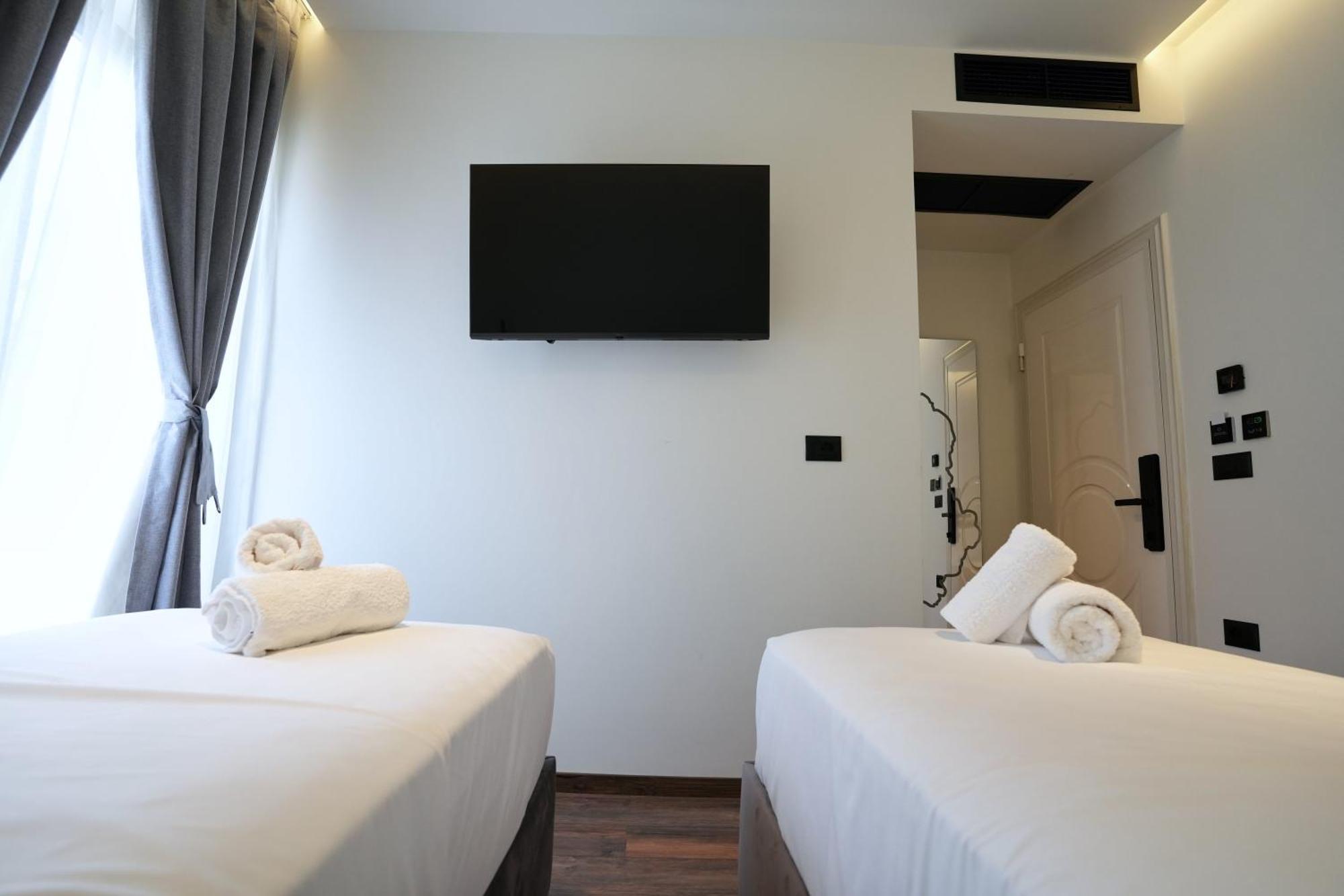 Boutique Hotel Empire Of Martin Gjirokastër Buitenkant foto