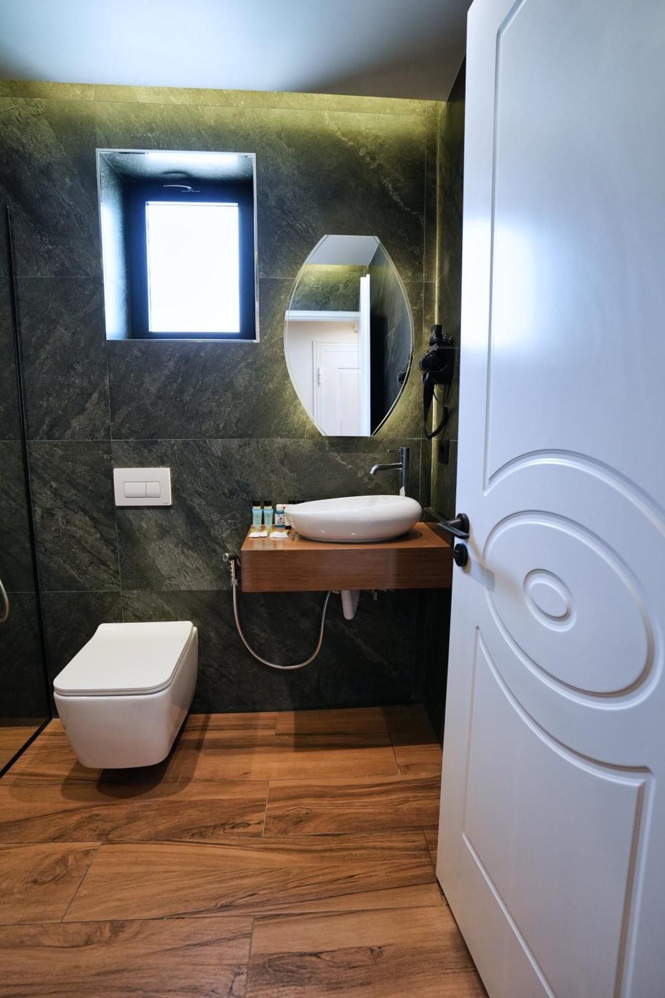 Boutique Hotel Empire Of Martin Gjirokastër Buitenkant foto