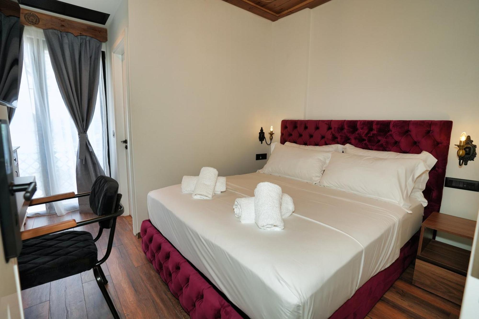 Boutique Hotel Empire Of Martin Gjirokastër Buitenkant foto