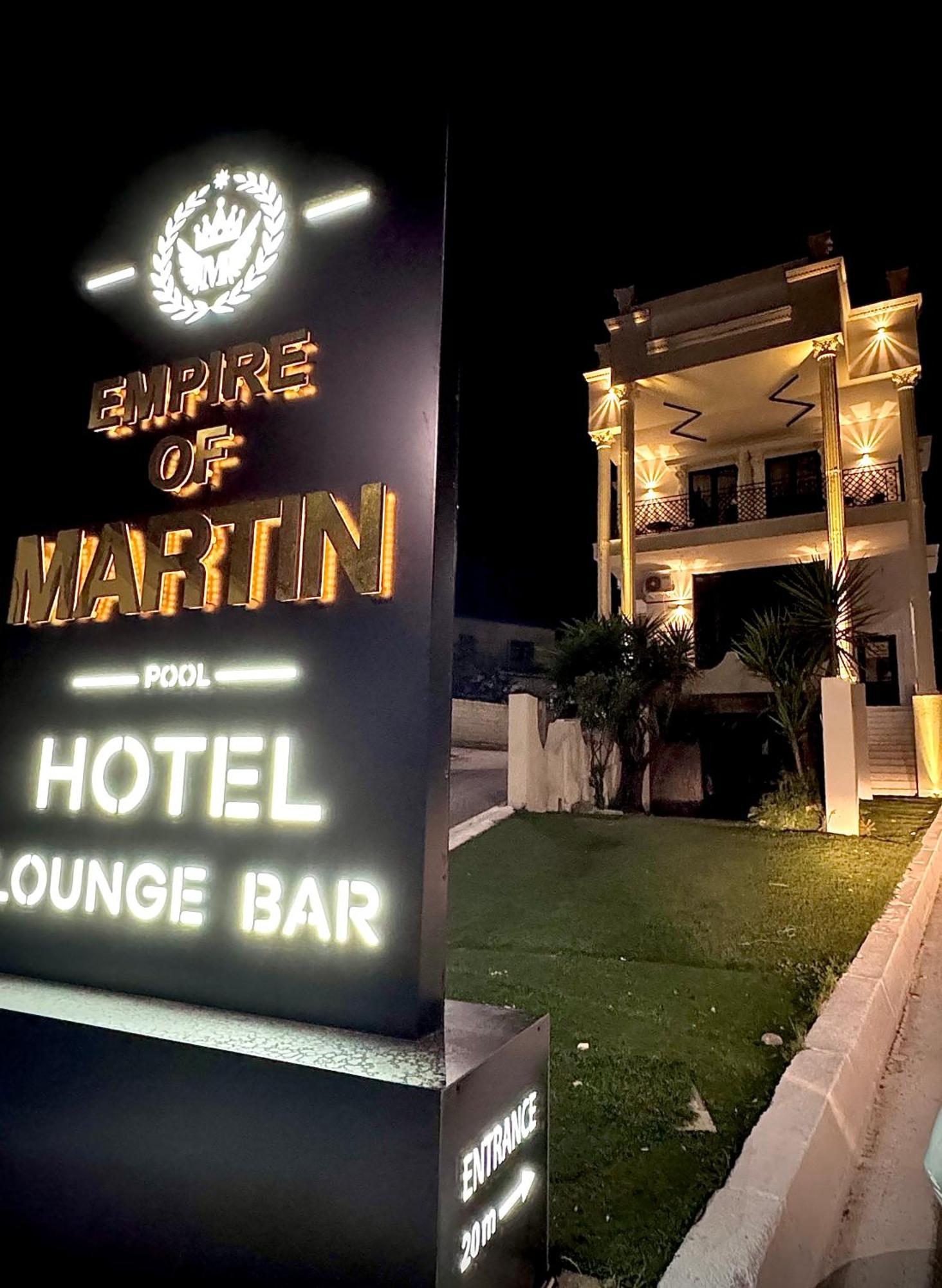 Boutique Hotel Empire Of Martin Gjirokastër Buitenkant foto